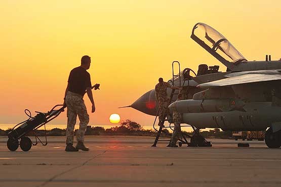 مجوز خلبانان انگلیسی برای شلیک به جنگنده‌های روسی در عراق و سوریه