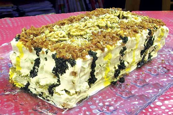 طرز تهیه کیک کشک و بادمجان