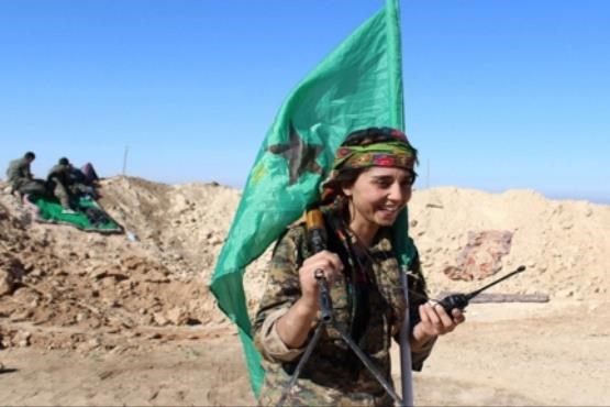 زنان کرد در آزادسازی "حسکه" +اسلاید شو
