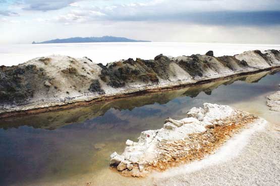 دریاچه ارومیه نفس‌ها را تنگ کرد