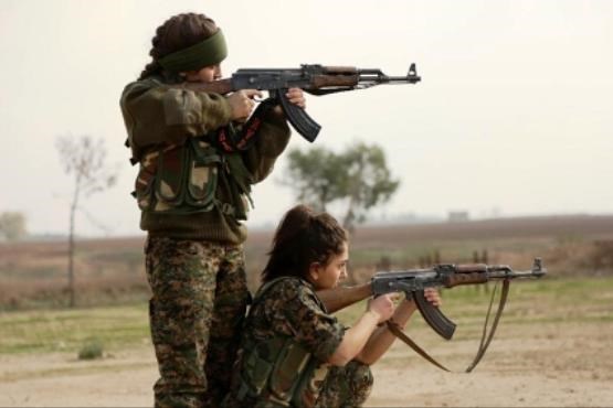 زنان چریک مسیحی در جنگ داعش  + اسلایدشو