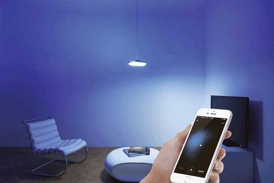 تنظیم نور با استفاده از لامپ هوشمند