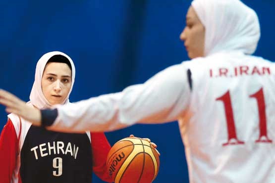 تصویری از لباس پیشنهادی فدراسیون بسکتبال برای دختران ایرانی
