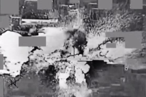فیلم بمباران ساختمان خزانه‌داری داعش + عکس