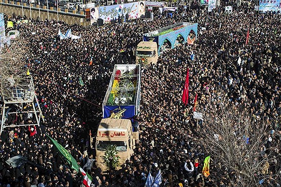 تشییع پیکر شهدای گمنام در شیراز