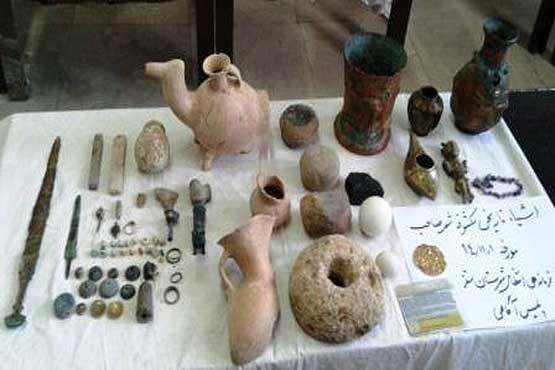 کشف اشیای عتیقه ۵۰۰۰ هزار ساله در مازندران