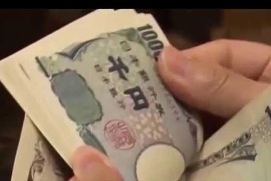 تلاش ژاپنی ها برای افزایش تورم!
