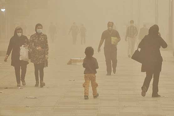 گرد و غبار 25 شهروند ریگانی را راهی مراکز درمانی کرد