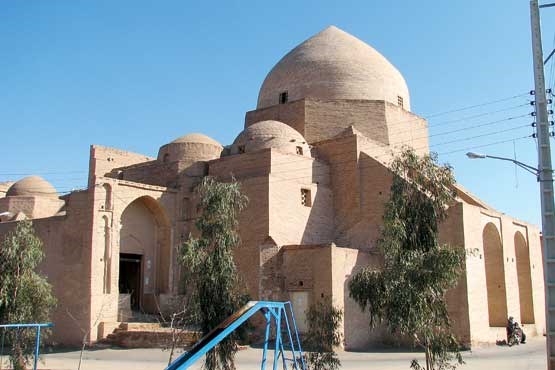 مسجد جامع شهرستان اردستان