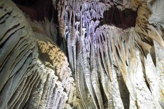 غار شیربند دامغان