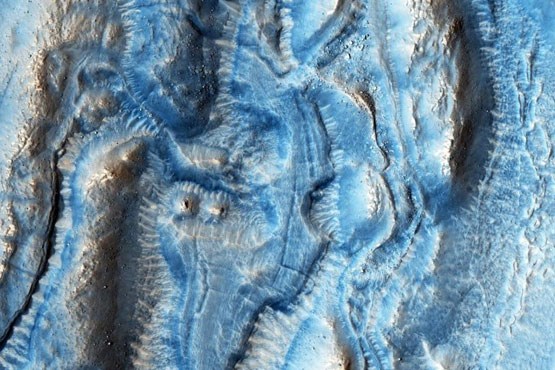 آب مریخ پر از نمک است (+عکس)