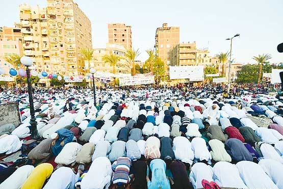 رونق جشن‌های مذهبی مسلمانان در مصر