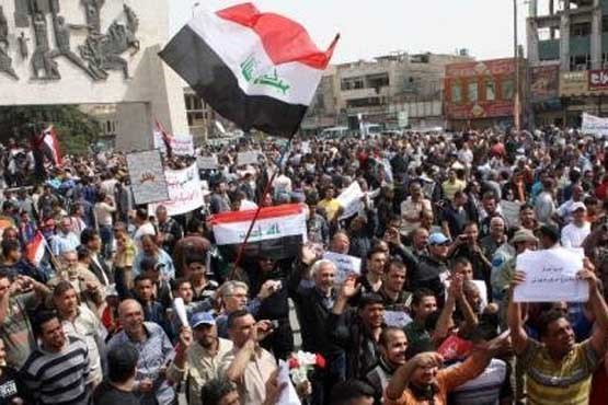 تجمع طرفداران جریان صدر مقابل شبکه تلویزیونی رسمی عراق