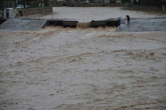 هجوم ناگهانی آب به سدهای جنوب / ذخیره میلیاردی سیلاب خوزستان
