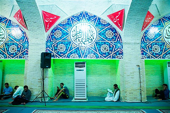 بزرگ ترین مراسم اعتکاف جوانان در شیراز