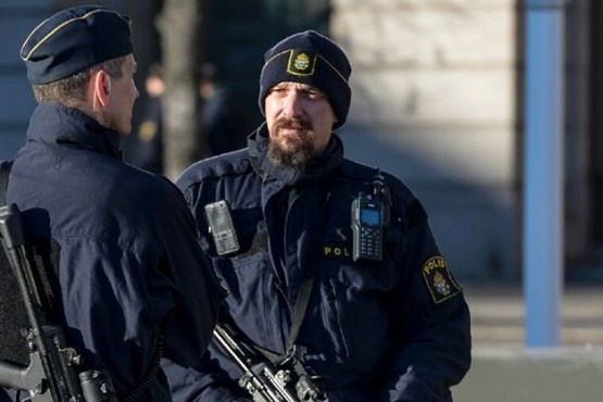 پلیس سوئد آماده باش داد / احتمال وقوع حملات تروریستی داعش