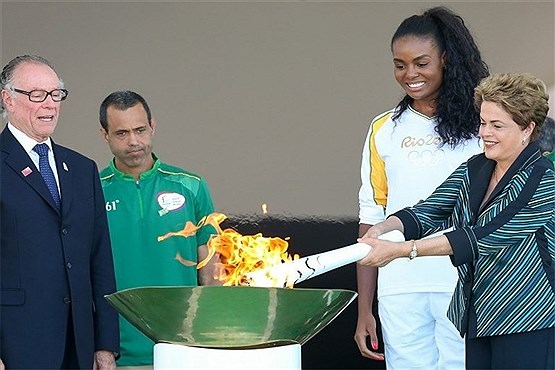 مشعل المپیک به برزیل رسید +تصاویر