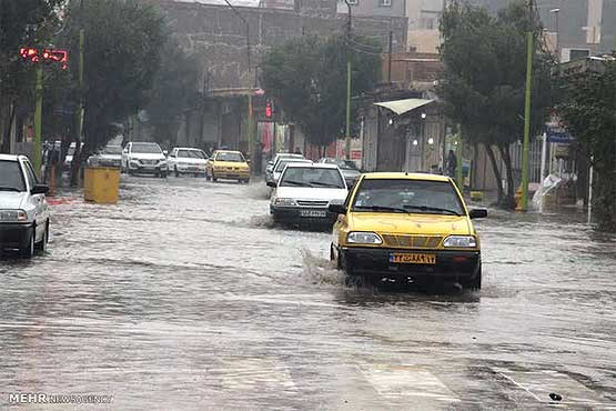 بارش باران در محورهای استان اردبیل