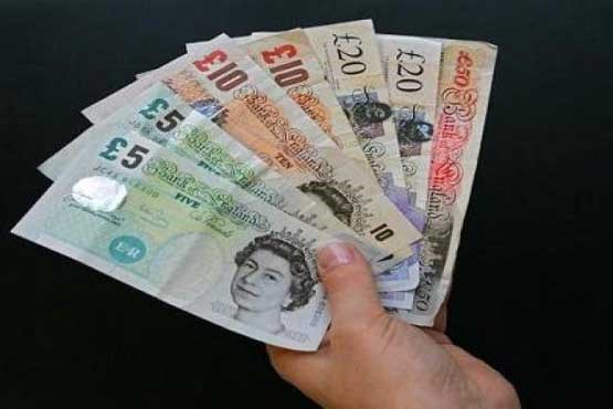 پوند کاهش یافت، دلار و یورو افزایش