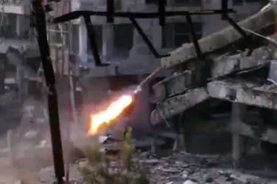 فیلم هلاکت تک تیرانداز داعش با موشک ارتش سوریه