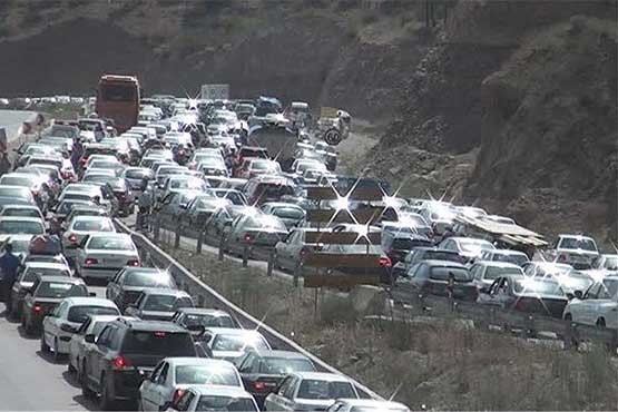 ترافیک نیمه سنگین درآزادراه کرج-تهران