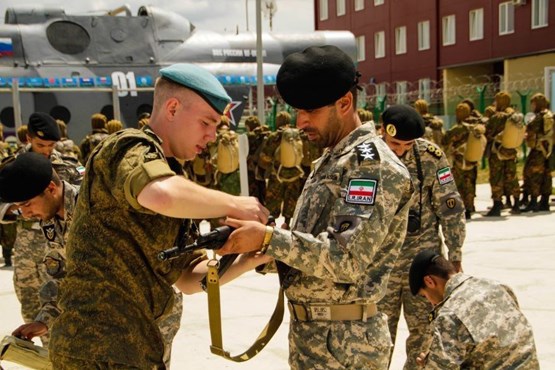 تکاوران ارتش و سپاه در کنار افسران روسیه +عکس