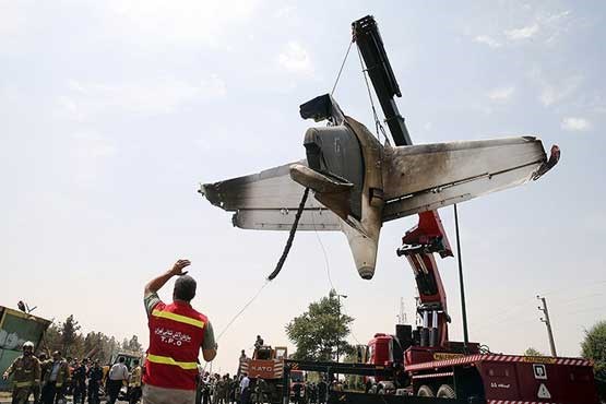 ۱۵ نفر در سقوط هواپیمای ایران ۱۴۰ مقصر شناخته شدند