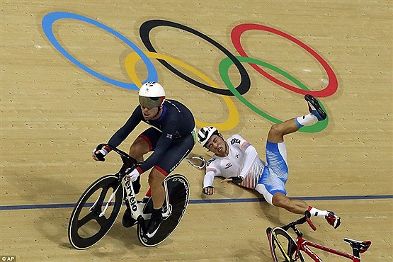 حادثه در رقابت های دوچرخه سواری المپیک 2016 (تصاویر)