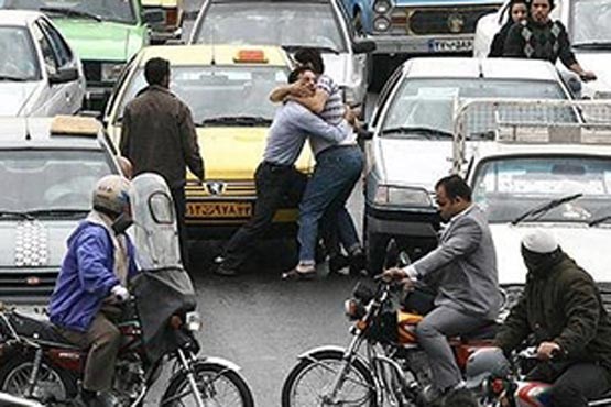 افزایش خشونت ناشی از ضعف اخلاق اجتماعی/ رنگ تهران خشن است!