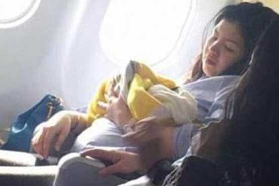 اعطای شناسنامه دوم و سفر مادام العمر به نوزادی که در هواپیما متولد شد +عکس