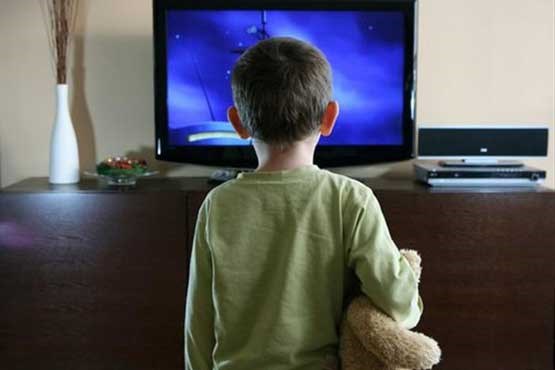 مضرات تماشای تلویزیون برای کودکان را جدی بگیرید