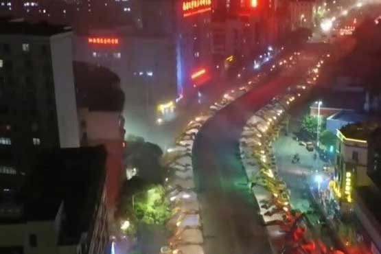 ماراتن تخریب شبانه یک پل در چین با حضور ۱۰۰ بیل مکانیکی