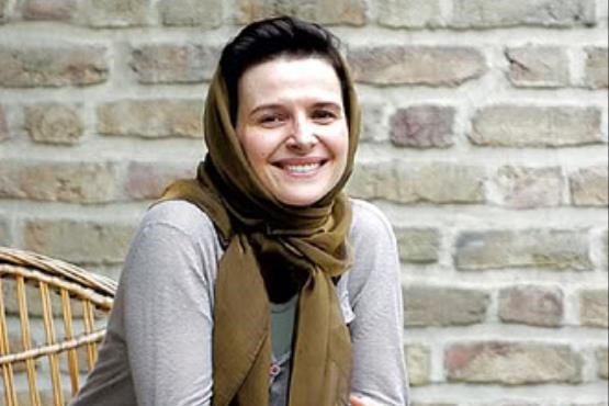 پست اینستاگرامی ژولیت بینوش از مسجد جامع اصفهان