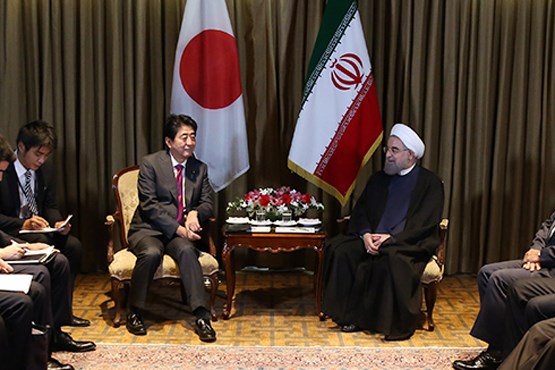 درخواست عجیب نخست وزیر ژاپن از روحانی