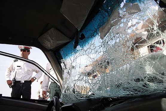 تصادف زنجیره‌ای 11 خودرو در بزرگراه بسیج تهران