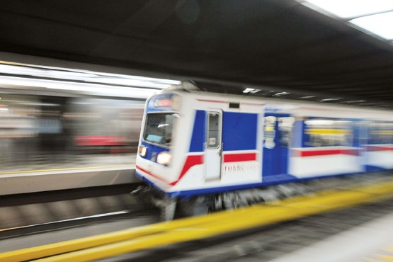 انتقاد از بی‌توجهی مدیریت شهری به ایمنی در مترو