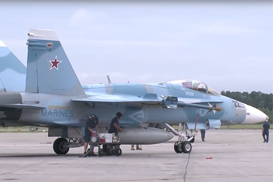 توطئه آمریکا برای استفاده از جنگنده های به ظاهر روسی