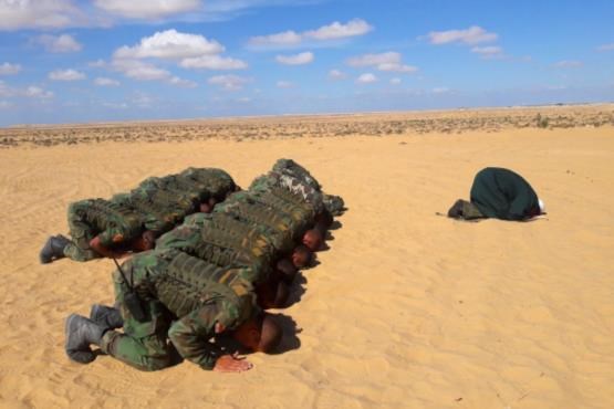 نماز جماعت سربازان روس و مصری