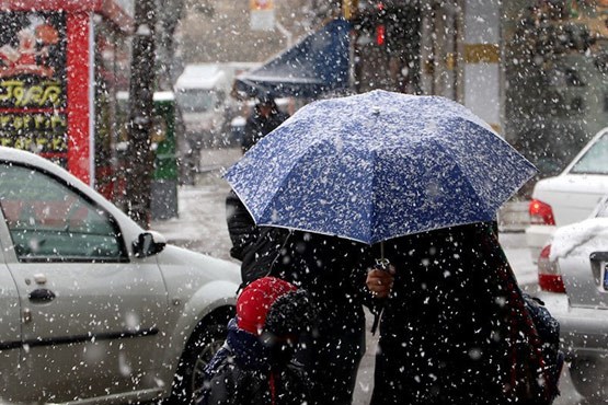 بارش برف وباران در 16 استان / آلودگی هوای تهران  فردا کاهش می یابد
