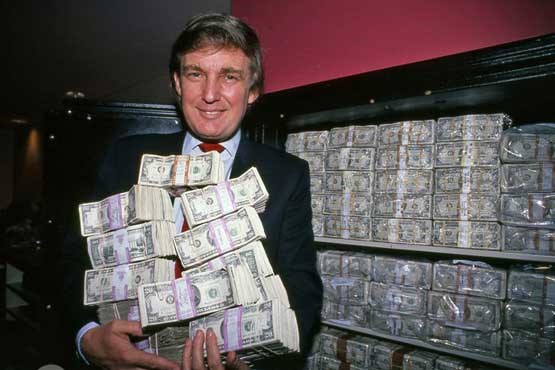 ترامپ و پول‌هایش + عکس