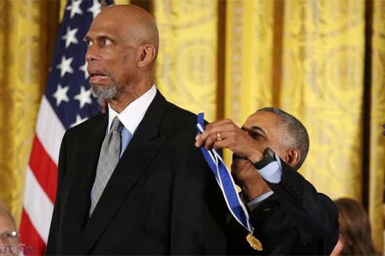 اوباما به چه کسانی مدال آزادی داد + عکس