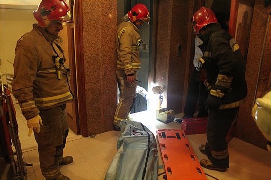 سقوط آسانسور در خیابان طالقانی +عکس