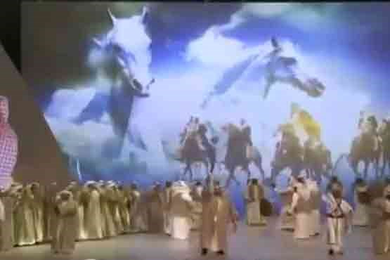 رقص شمشیر پادشاه عربستان در کویت!