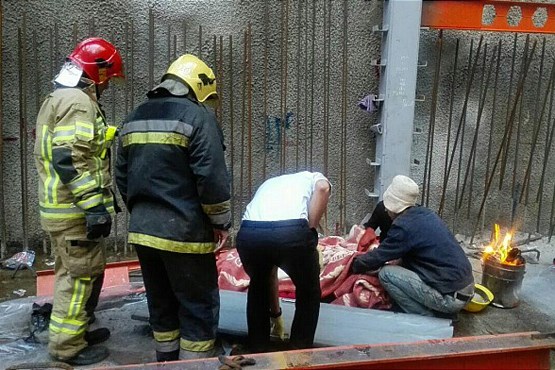 سقوط 10 متری دو کارگر ساختمانی +عکس