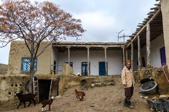 300 هزار لرستانی در خانه‌های نامقاوم / سقف‌هایی که زیر باران آوار شدند
