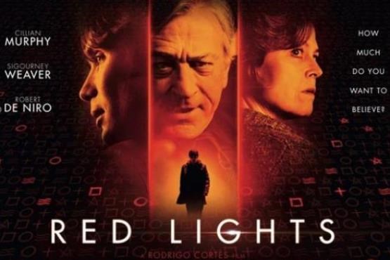 رابرت دنیرو با «چراغ‌های قرمز» دیده می شود