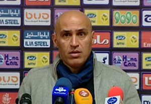 منصوریان: کل پرسپولیس را باید از کار بیندازیم، نه رفیعی تنها را/ از مسایلی مانند کی‌روش بیرون بیایید