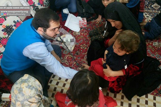 ویزیت کودکان سلمان آباد توسط پزشک داوطلب
