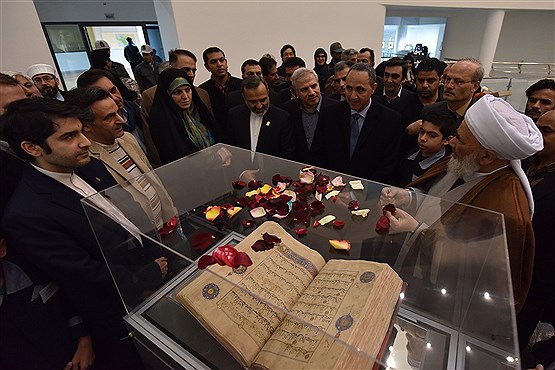 افتتاح نمایشگاه چهارده قرن هنر و تمدن ایران در دوره اسلامی