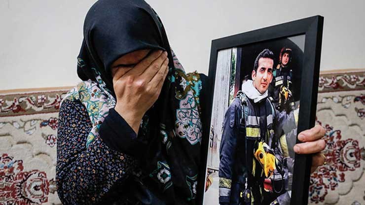 دیدار با خانواده حسین حسین زاده، شهید آتش نشان حادثه پلاسکو+تصاویر